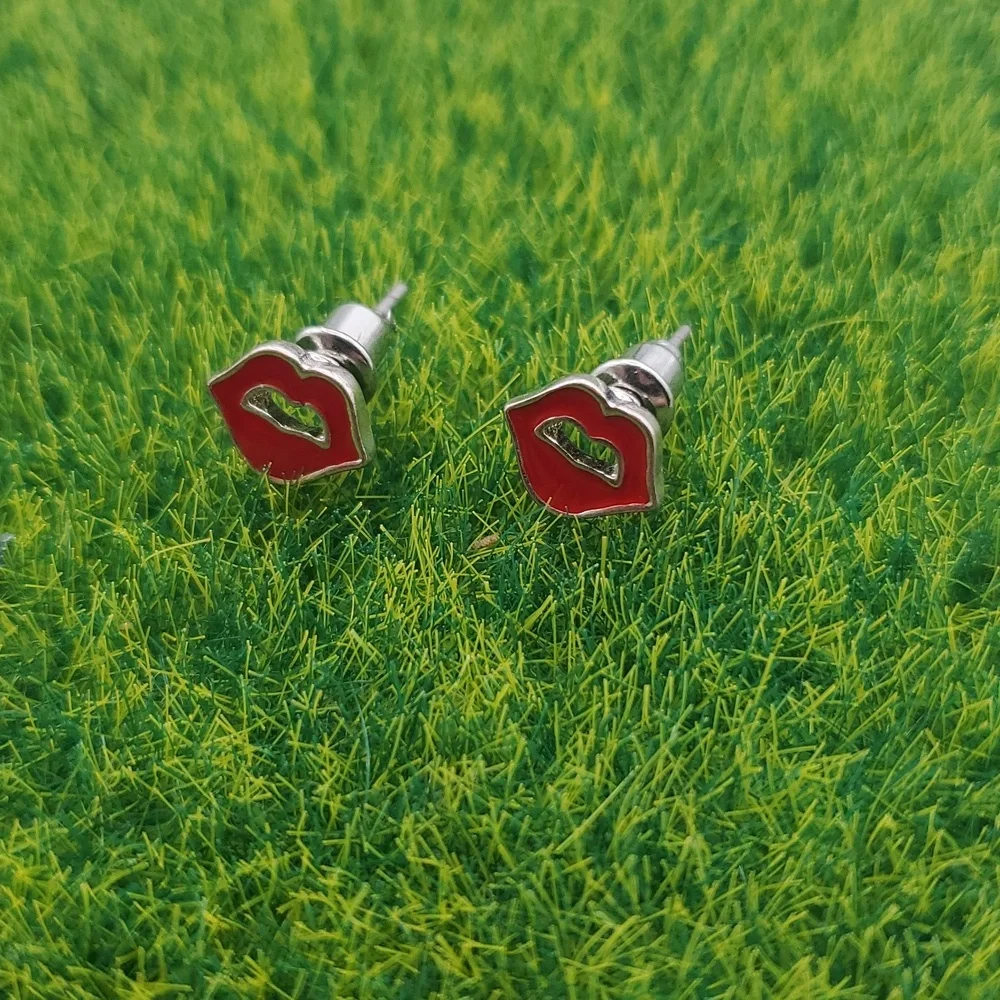 Lip Earrings Flirty E1040